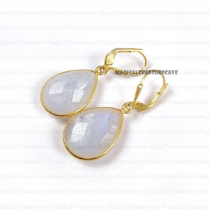 Rainbow Moonstone Earring, Moonstone Silver Earring, Pear Stone Earring, 925 Sterling Silver Earring, Gemstone Earring, Dangle Earring