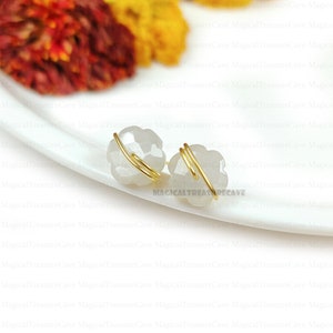 Flower Shape Minimalist Moonstone Studs, 925 Sterling Silver Earrings, White Rainbow Studs, Moonstone Small Stud Earrings, Moonstone Studs