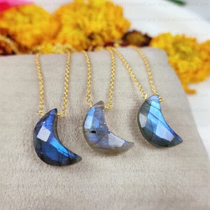 Labradorite Moon Necklace - Labradorite Crescent Moon - Gemstone Moon - 925 Sterling Silver Moon Necklace - Blue Moon - Valentine&#39;s day Gift