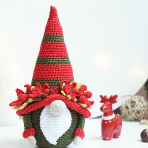 Crochet patterns Christmas Gnomes, Holly Gnome, Holiday Gnome, crochet holiday gnome image 2