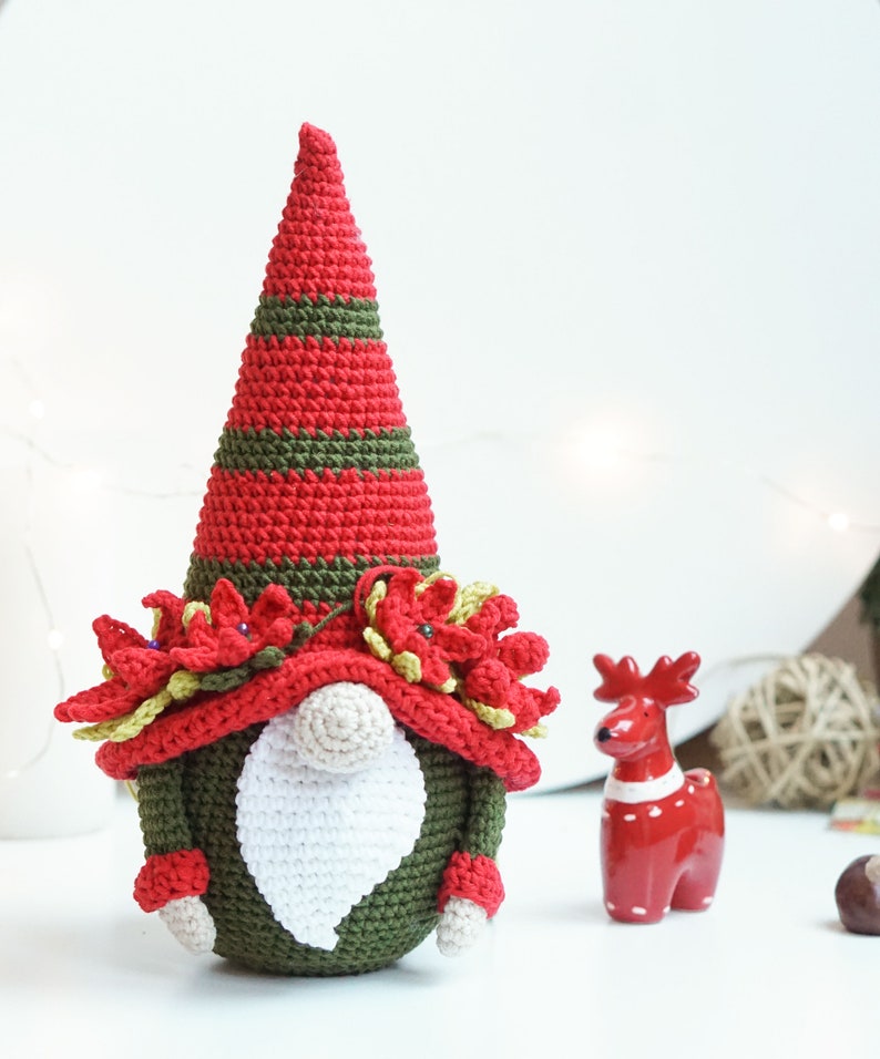 Crochet patterns Christmas Gnomes, Holly Gnome, Holiday Gnome, crochet holiday gnome image 2