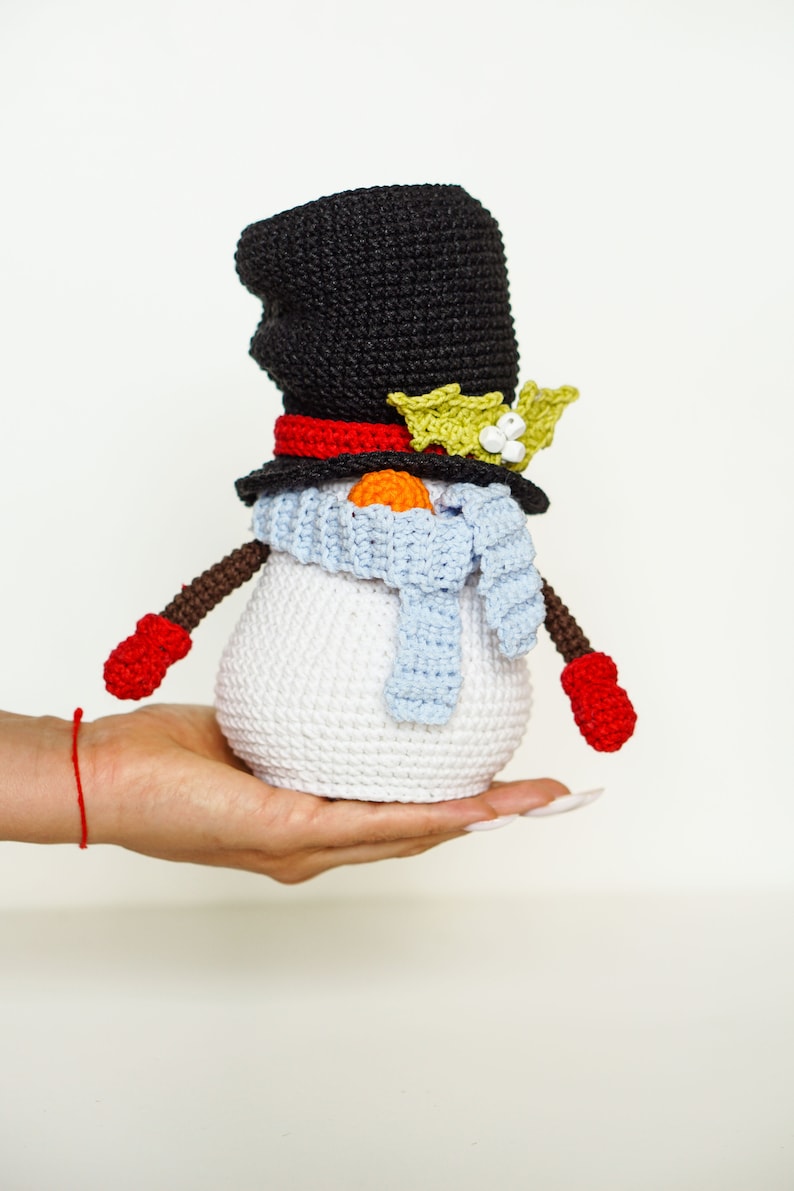 Crochet patterns Snowman gnome, Christmas Gnone, gnome amigurumi pattern, crochet holiday gnome image 2