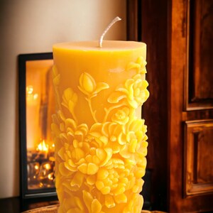 Beeswax Candle | Floral Beeswax Pillar Candle | Flower Candle | 100% Pure Beeswax Candle | Gift For Her | Gift For Mom | Unique Gift