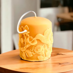 Handmade Candle - Beeswax Candle & Hummingbird | Carved Candles | Flowers | Summer Decor | Gift For Her | Mom Gift | Spring Decor | Natural