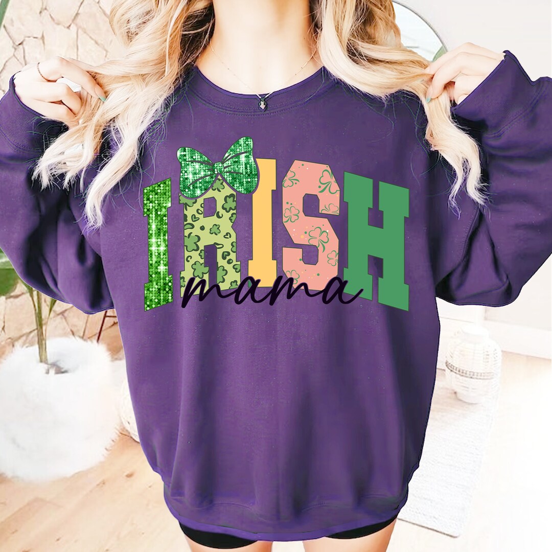 Nuieinu Lucky Mama Sweatshirt - Women's St Patrick's Day Shirt Long Sleeve Pullover, Light Green