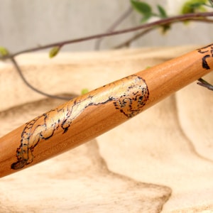 TIGER & DRAGON GLENN Black cherry wood supported spindle for supported spinning - supposed to spin your own yarn by hand