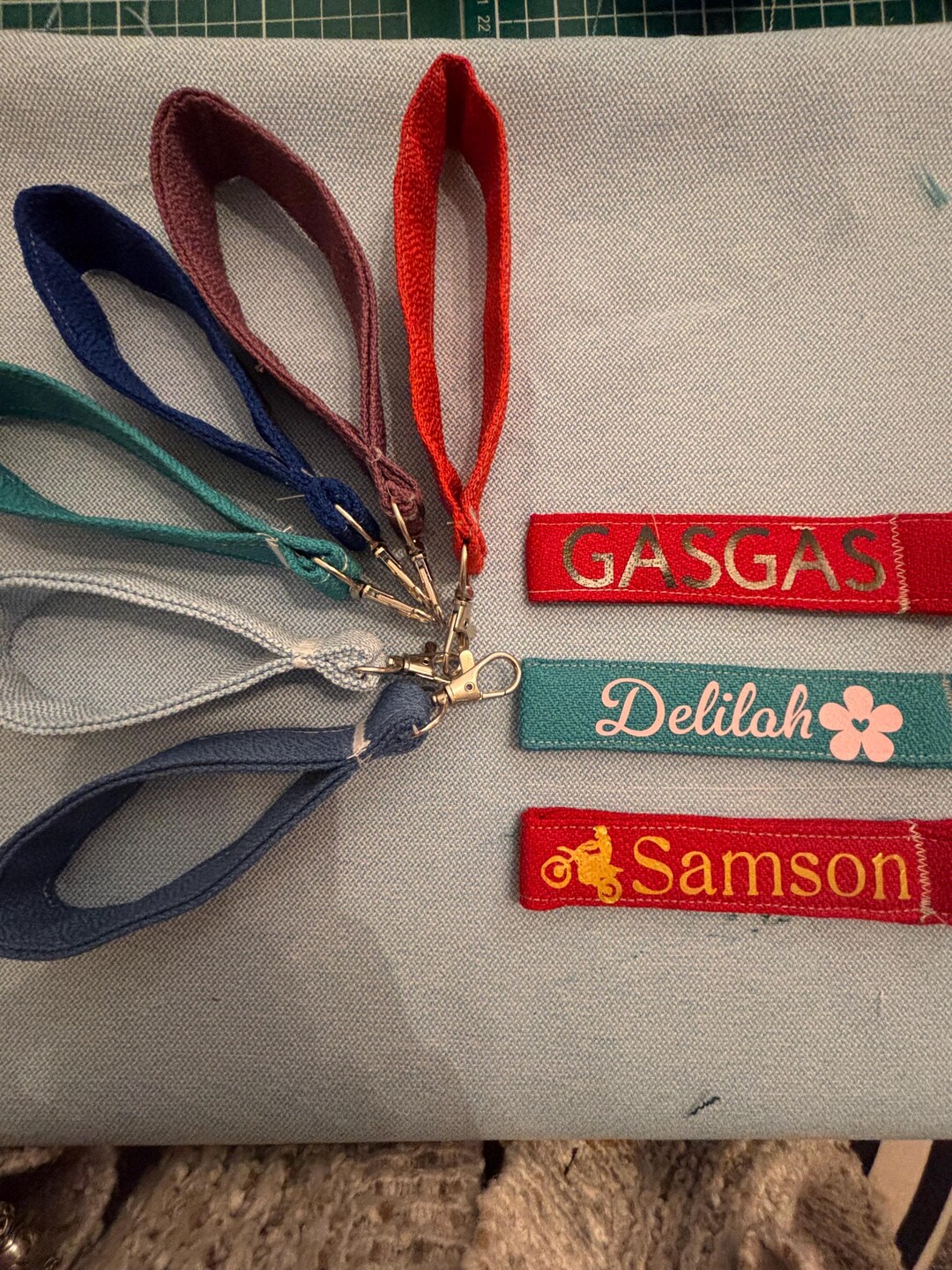 Wristlet Keychains/ Labeled Handles HANDMADE [personalised] - Etsy
