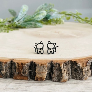 Black Cat Earrings/Cat Earrings/Feline Earrings/Kitty Earrings/Cat Stud Earrings/Halloween Earrings/Cute Cat Stud Earrings/Cat Lover Gift