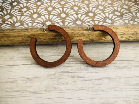 Boho Wooden Hoop Earrings/Wood essential hoops/Wood hoops/Brown wooden hoops/Lightweight earrings/Natural wood earrings/bohemian earrings