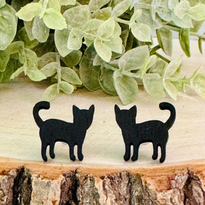 Black Cat Earrings/Cat Earrings/Feline Earrings/Kitty Earrings/Cat Stud Earrings/Halloween Earrings/Cute Cat Stud Earrings/Cat Lover Gift