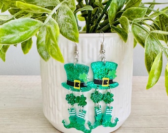 St Patrick's Day Earrings/Leprechaun Earring/Green Glitter Shamrock Earrings/St. Patrick's Day Jewelry/Green Four Leaf Clover Ear/Irish