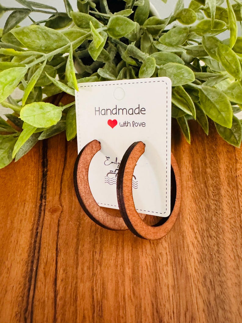Aros de madera estilo bohemio/Aros esenciales de madera/Aros de madera/Aros de madera marrón/Aretes ligeros/Aretes de madera natural/Aretes bohemios imagen 10