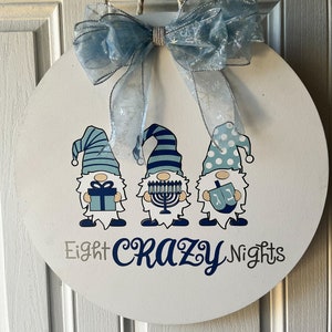 8 Crazy Nights Gnomes