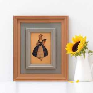 Cartão postal antigo emoldurado vintage original de senhora com leque, decoração de casa, arte personalizada única
