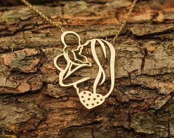 Dainty Gold Mother and Baby Necklace: A Delicate 14K Gold Pendant Perfect for New Moms or as a Meaningful and Memorable Gift for Her