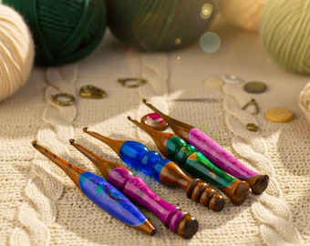 Handmade Rosewood Resin Crochet Hook Set | Ergonomic Comfort Grip