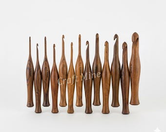 Rosewood Crochet Hook Set: Ergonomic Wooden Hooks, Sizes 3.5mm-12mm