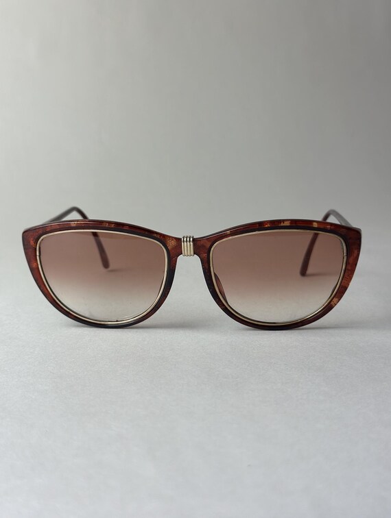 価格変更します❗️ Dior キャットアイサングラス ブラウンレンズ