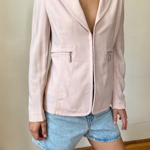 GIANNI VERSACE Couture 90s Vintage Pale Pink Tailored jacket / women&#39;s fitted designer blazer / Made in Italy