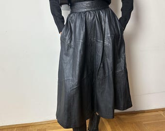 Alaïa Paris - Jupe crayon en cuir skinny années 80 Azzedine