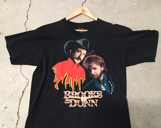 Vintage Brooks and Dunn 1993 Stampede Tour Flames Single Stitch Black T