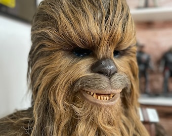 Chewbacca Life Size Functional Mask Replica, Mouth Movement