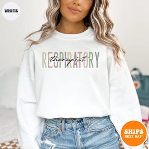 Respiratory Therapist Sweatshirt | Respiratory Nurse Gift | Pulmonologist Gift | Respiratory Nurse Shirt | RT Shirts | Lung Therapist Shirt
