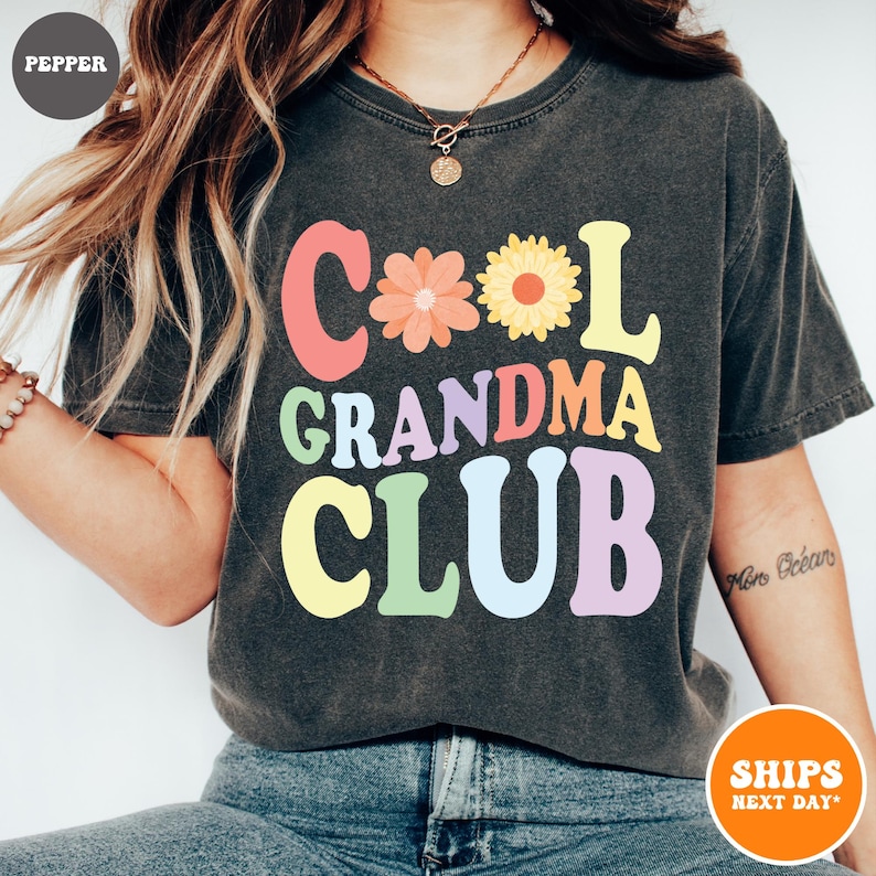 a woman wearing a t - shirt that says cool grandma club
