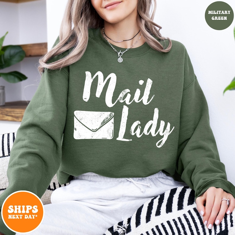 Mail Lady Crewneck Sweatshirt | Postal Carrier Worker Gift | Post Office Shirt | Cute Postal Worker | Postal Life Shirt | Mail Lady Gift immagine 5