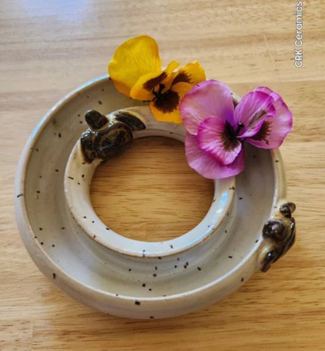 Plumeria Vase With Turtle Appliques Pansy Vase Ring Vase Etsy