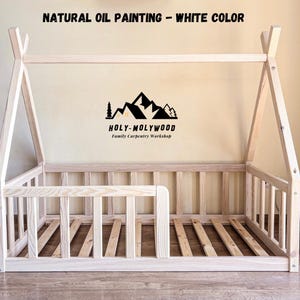 Peutervloer tipi montessoriplatform bedframe voor kinderen montessorimeubels, het kleine huis van de uil, weinig ruimte massief houten kinderbedframe
