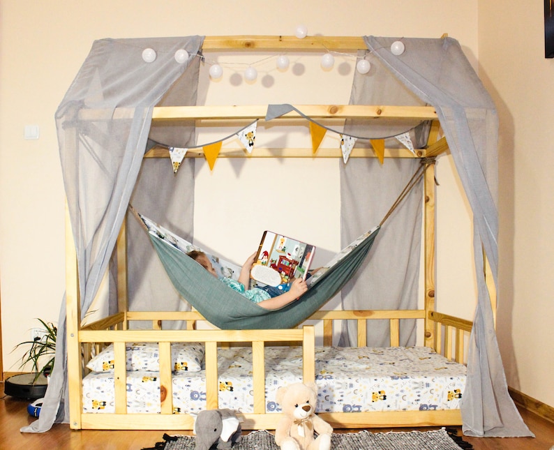 Maisonnette pour tout-petit à lattes, Hausbett, Lit au sol Montessori, Montessori bett, Cabane éclairée, Lit pour tout-petit en bois, Letto Montessori, Bodenbet image 2