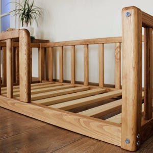 Montessori Floor Toddler Platform Bed Frame with Slats & Rounded Corners
