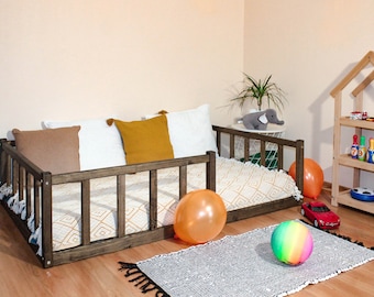 Toddler Montessori floor bed frame with slats Floor bed with rails Platform bed frame Children's bed with railing, montessori furniture
