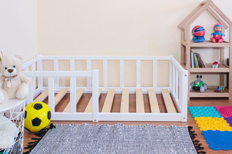 Montessori floor toddler bed, Bed frame with slats Floor bed with rails Platform bed frame Children's bed with railing, montessori furniture image 9