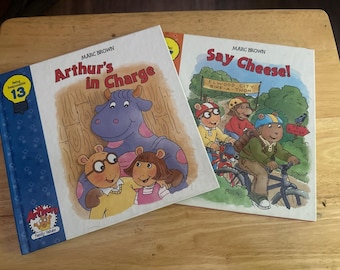 Say Cheese And Arthur’s In Charge Hardcover Marc Brown Lot Of 2