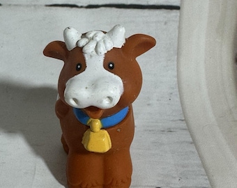 Vintage 1997 Fisher Price Little People Brown and White Farm Cow with Bell