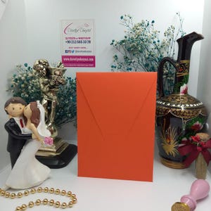 Orangefarbener kundenspezifischer vertikaler Einladungsumschlag - Perfekt für Hochzeiten, Geburtstage, Babypartys, Veranstaltungen, Partys, Einladungen, elegantes Design
