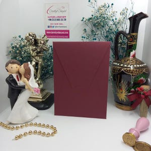 Busta per invito di nozze verticale bordeaux - Perfetta per matrimoni, compleanni, baby shower, eventi, feste, celebrazioni, busta personalizzata