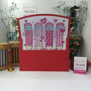 Rot Valentinstag, Liebe, Freundschaft, Hochzeit, Jahrestag, Romantische Note Individueller Einladungsumschlag mit Personalisierungsoption, von Herzen