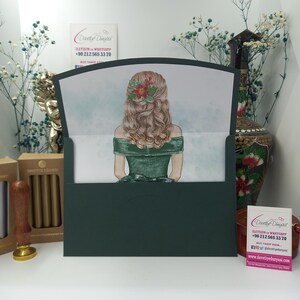 Envelope de convite de casamento para madrinha loira - Design personalizado e personalizável para casamentos, noivados, festas, eventos, chá de panela