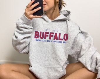 Buffalo Football Womens Sweatshirt, Womens Buffalo Apparel, Vintage Oversized Buffalo Jacket, Vintage Retro Buffalo Football Crewneck