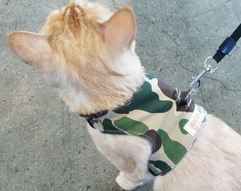 Adjustable Cat Harness 100% Handmade from Upcycled fabric, eco-friendly small pet harness, Jacket Vest harness for cats, Camouflage Military