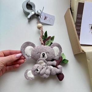 Stroller mobile | Stroller toy | Pram accessory | Stroller lanyard | Pram felt toy | Gift | Personalized baby rattles | Felt stroller chain