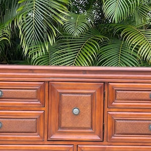 Lexington Tommy Bahama Style Furniture Dresser with Eight Drawers and one Door
