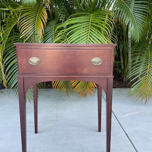 Bombay Side Entry   Foyer ConsoleTable