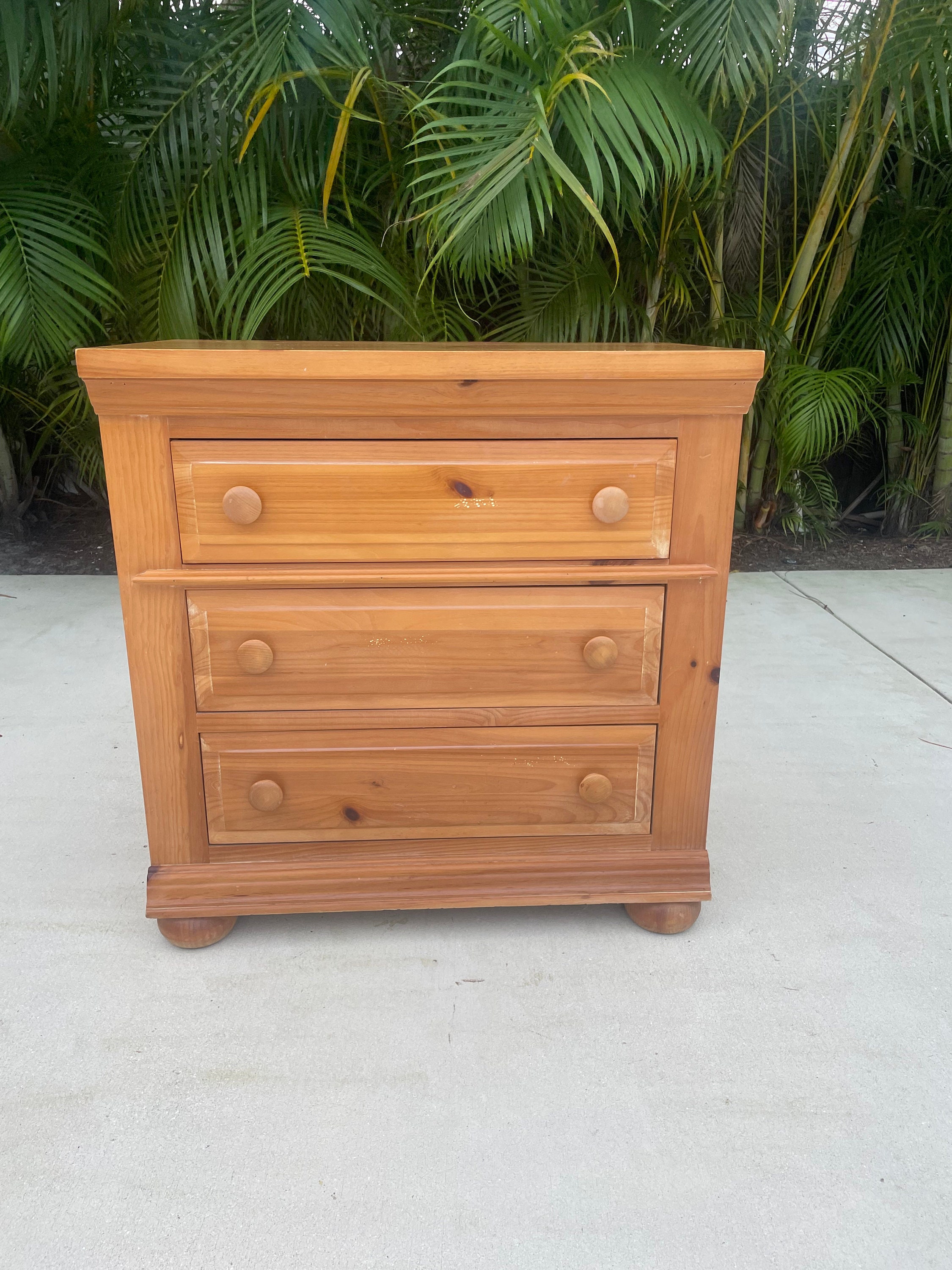 Broyhill Nightstand or Chest of Drawers