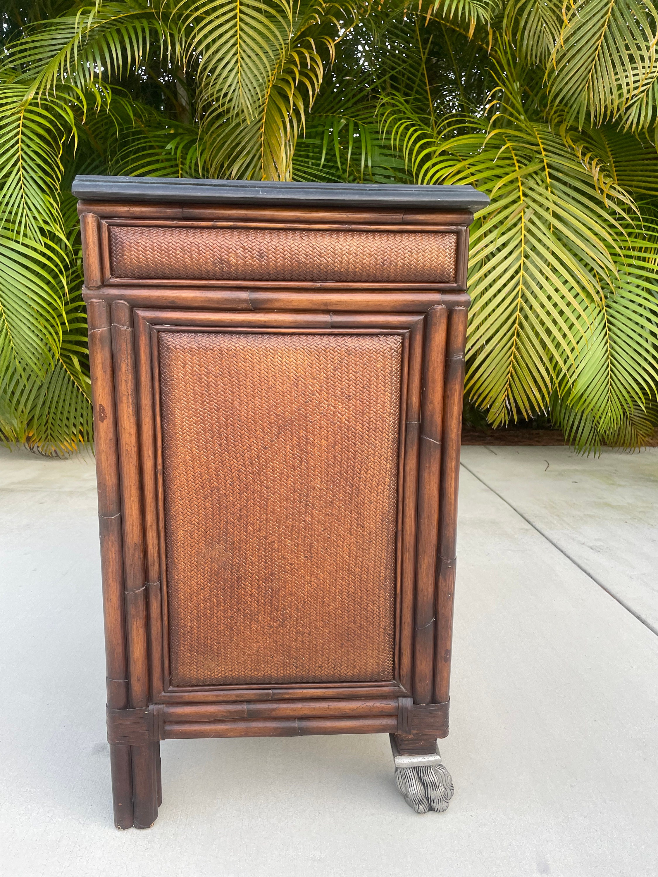 Thomasville Ernest Hemingway Kilimanjaro Collection Black Fossil Stone