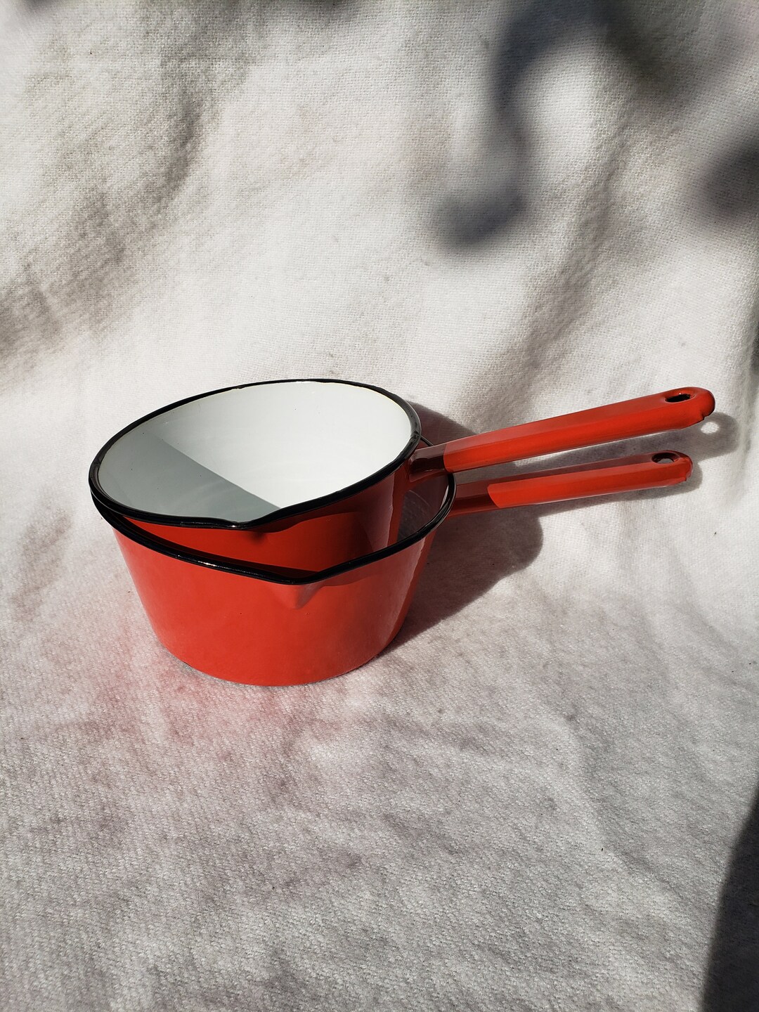 Chefmate Enamel Sauce Pan Set of Two Emaille Enamelware Red and White