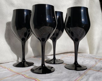 Vintage Black Crystal Wine Glasses Set of Four | Blown Glass Retro Stemware, Classic and Elegant Stunning Monochrome Towne TOJ1 Goblets